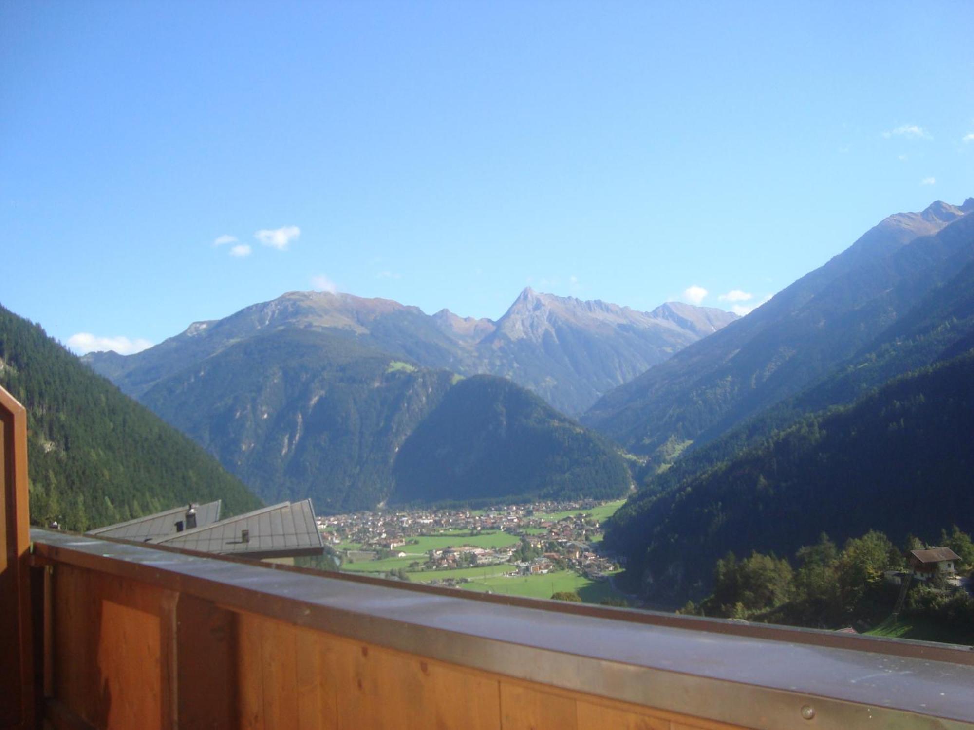 Haus Astrid-Christoph Finkenberg Luaran gambar